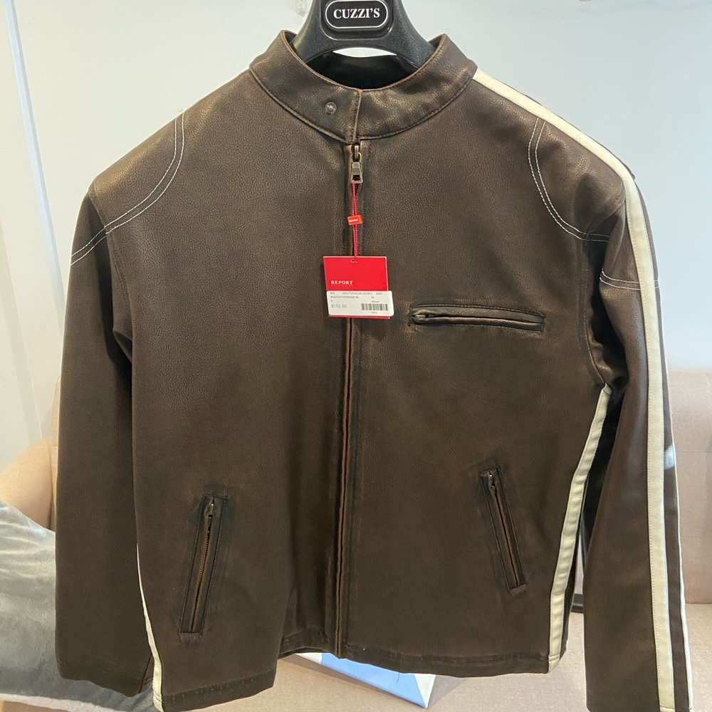 Men’s vintage leather jacket